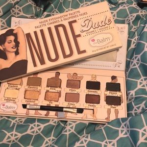 The ball eye shadow palette nude dudes